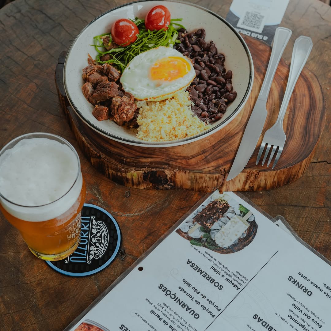 A cervejaria Azzurra é muito mais do que só cerveja gostosa!.Temos opções deliciosas que harmoni